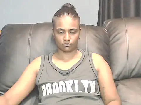 Snapshot of Dominate-stud chatting on 02/02/26, 01:43 Dominate-stud online show from 02/02/26, 01:43