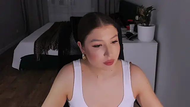 Eva Chris online show from 09/23/25, 06:48