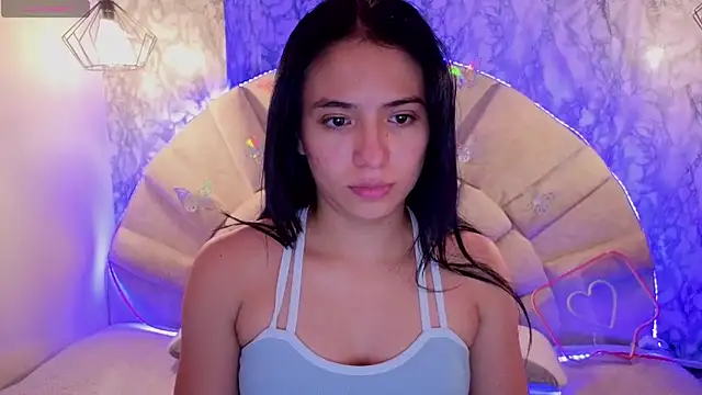  emma miller  online show from 06/03/26, 03:17
