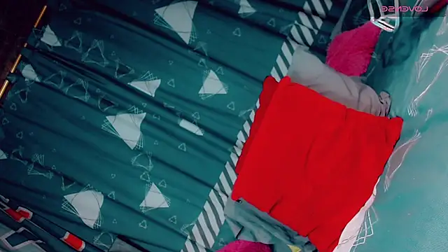 CharlotteBigCock online show from 10/24/25, 03:33