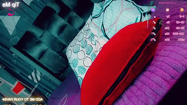 CharlotteBigCock online show from 03/27/26, 02:18