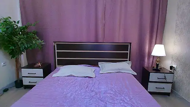 Yulianna Smith online show from 07/18/26, 02:20