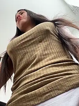 Reggie-Liam online show from 04/17/26, 09:17