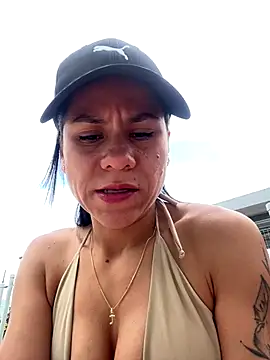 Reggie-Liam online show from 12/18/25, 05:06