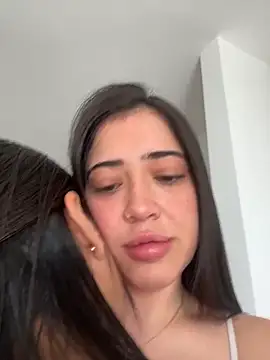 Reggie-Liam online show from 12/04/25, 04:17