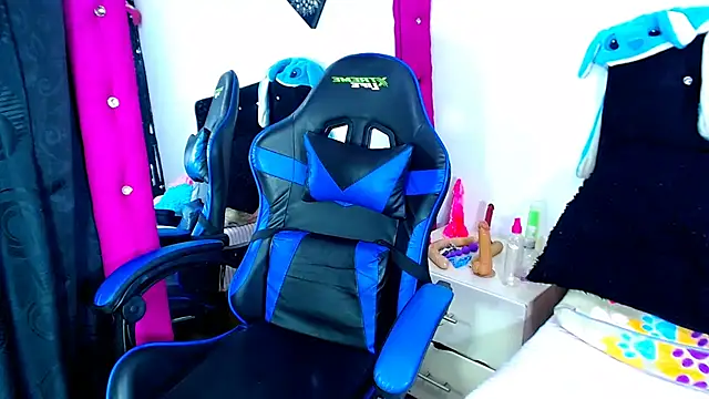 Jenng18 online show from 02/14/26, 05:18