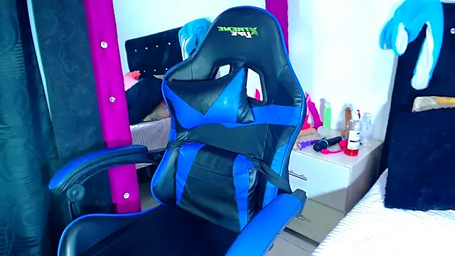 Jenng18 online show from 05/26/26, 05:05