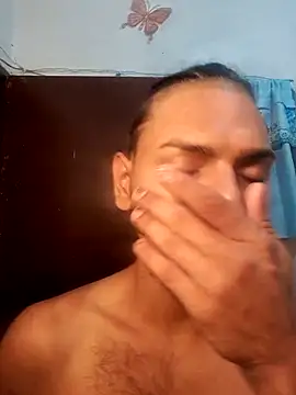 apolodiosgriego online show from 11/26/25, 03:23