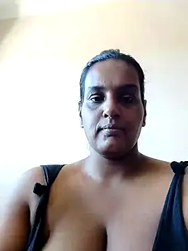 NWC4LYF online show from 12/19/25, 08:06