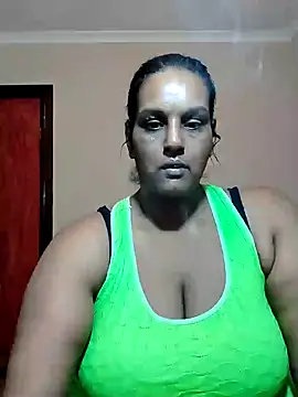 NWC4LYF online show from 09/30/25, 04:13