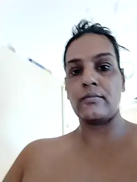 Snapshot of NWC4LYF chatting on 06/11/26, 08:11 NWC4LYF online show from 06/11/26, 08:11