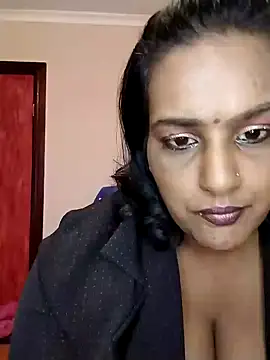 NWC4LYF online show from 09/19/25, 02:21