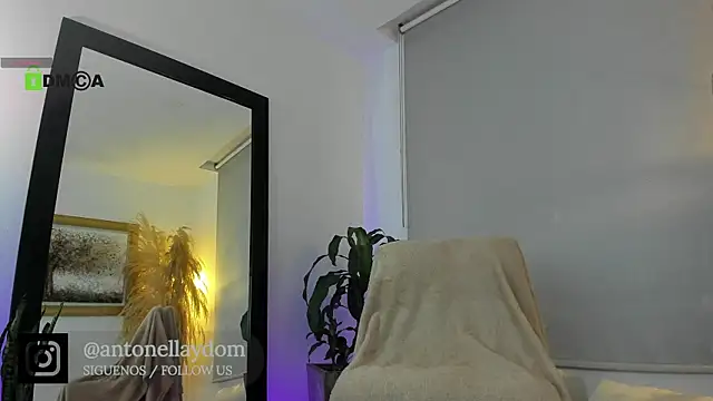 antonella dom1 online show from 12/18/25, 11:41