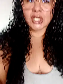 hazel milf online show from 03/12/25, 02:12