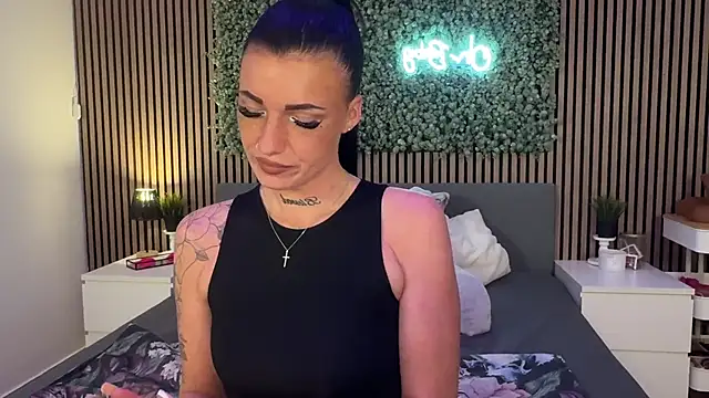 LizaRoxx online show from 11/10/25, 08:47