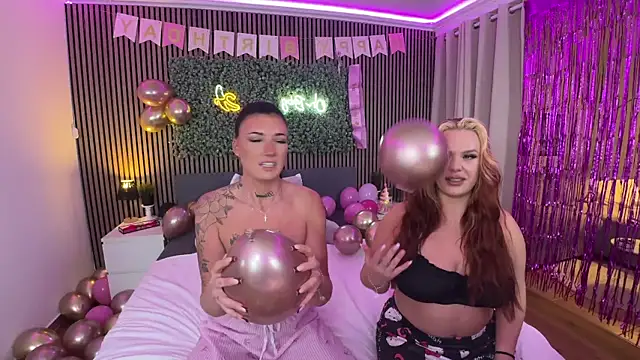 LizaRoxx online show from 01/16/26, 10:14