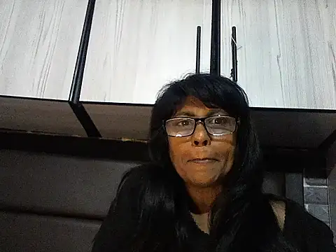 MsAttitude online show from 11/18/25, 10:40