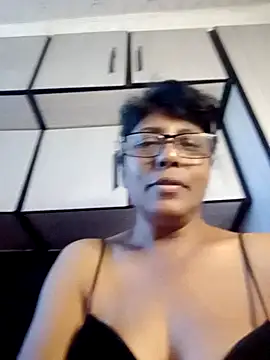 Snapshot of MsAttitude chatting on 07/03/26, 07:59 MsAttitude online show from 07/03/26, 07:59
