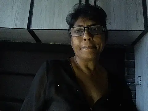 MsAttitude online show from 11/25/25, 06:03