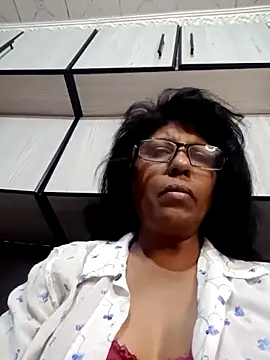 Snapshot of MsAttitude chatting on 06/16/26, 03:23 MsAttitude online show from 06/16/26, 03:23