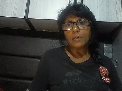 MsAttitude online show from 11/14/25, 05:27