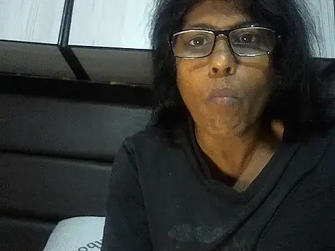 MsAttitude online show from 10/04/25, 06:26