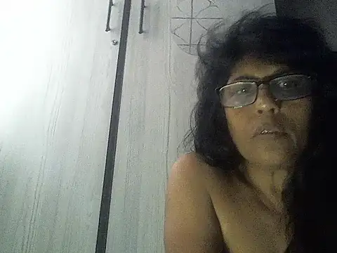 MsAttitude online show from 12/16/25, 02:10