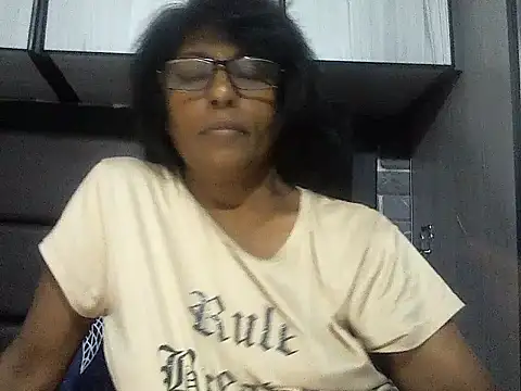 MsAttitude online show from 11/02/25, 03:17