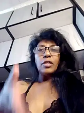 Snapshot of MsAttitude chatting on 06/18/26, 08:24 MsAttitude online show from 06/18/26, 08:24