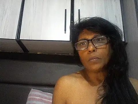 MsAttitude online show from 10/27/25, 06:25