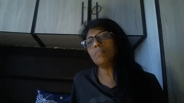 MsAttitude online show from 12/05/25, 07:51