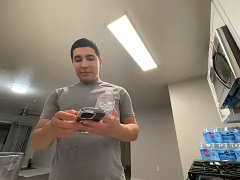 Snapshot of Ryan_Garcia_ chatting on 09/13/25, 03:28 Ryan Garcia online show from 09/13/25, 03:28