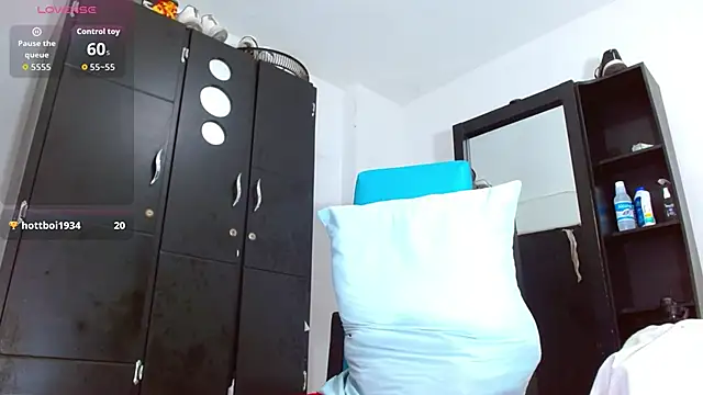 isuckmyselfxxx 420 online show from 01/07/26, 01:05