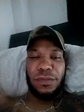 isuckmyselfxxx 420 online show from 02/23/26, 05:30