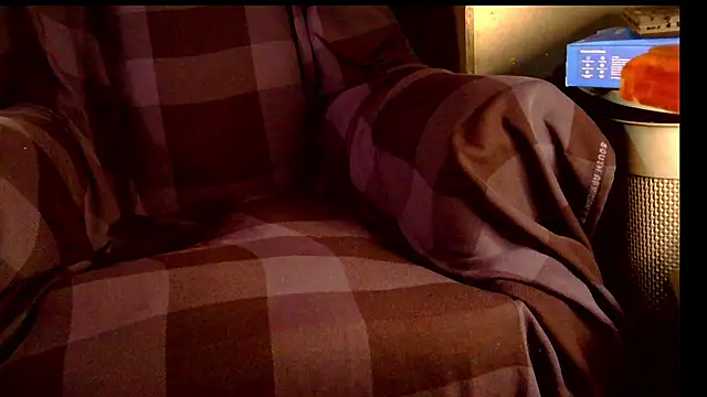 CharlesBlk79  online show from 04/07/26, 01:13