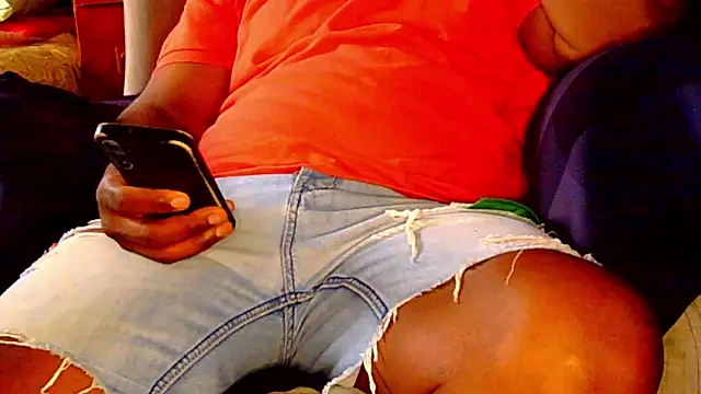 CharlesBlk79  online show from 11/29/25, 02:50