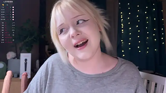 LisaLaas online show from 03/17/26, 07:06