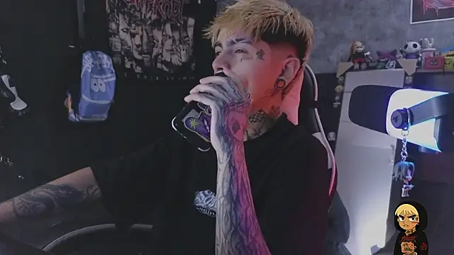 AcidMilo online show from 02/21/26, 04:20