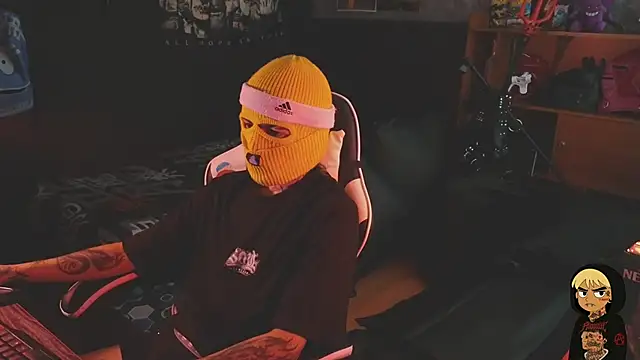 Snapshot of AcidMilo chatting on 12/02/25, 10:11 AcidMilo online show from 12/02/25, 10:11