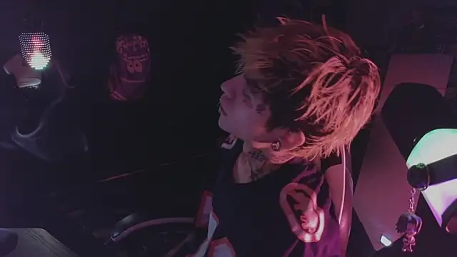 AcidMilo online show from 04/08/26, 11:22