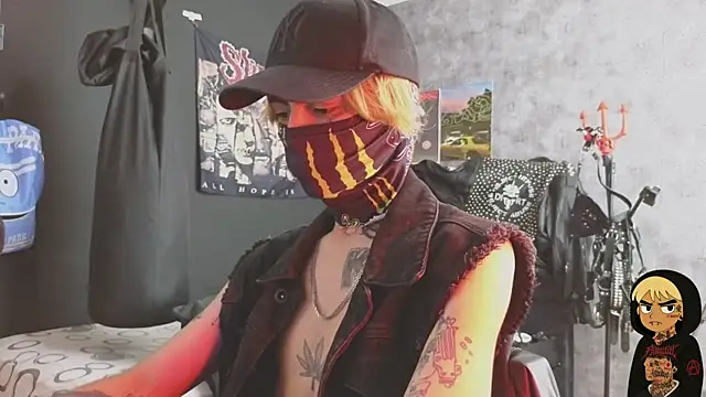 Snapshot of AcidMilo chatting on 11/11/25, 05:19 AcidMilo online show from 11/11/25, 05:19