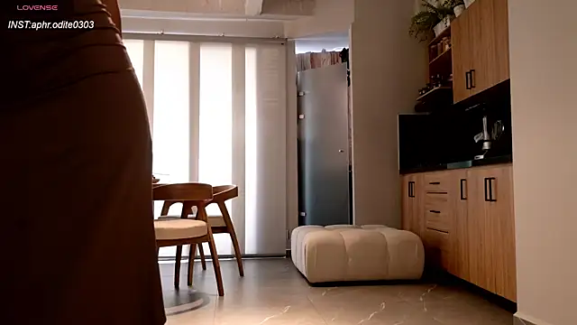 Nikol-JE online show from 09/29/25, 09:09