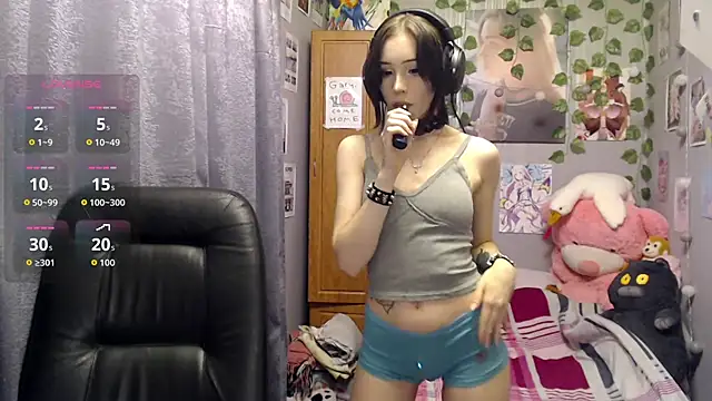 Snapshot of Kirishiki_Retta chatting on 10/09/25, 02:50 Kirishiki Retta online show from 10/09/25, 02:50