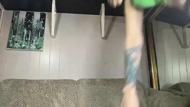 kittyazora online show from 12/21/25, 06:20