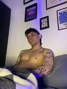 tonysexyboy online show from 12/16/24, 04:34