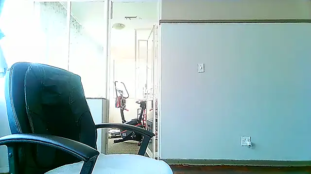 Snapshot of Charlie-Crawford chatting on 03/07/25, 01:07 Charlie-Crawford online show from 03/07/25, 01:07