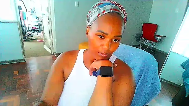 Snapshot of Charlie-Crawford chatting on 02/28/25, 04:31 Charlie-Crawford online show from 02/28/25, 04:31