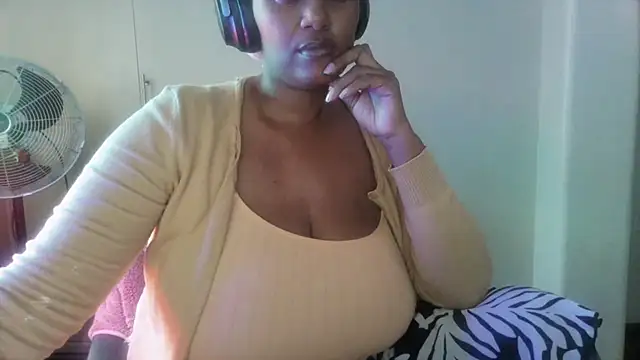 Charlie-Crawford online show from 06/12/26, 02:48