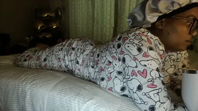 Charlie-Crawford online show from 11/28/25, 06:41