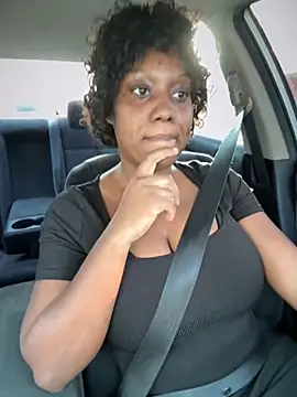 1Topgyal online show from 10/22/25, 01:10